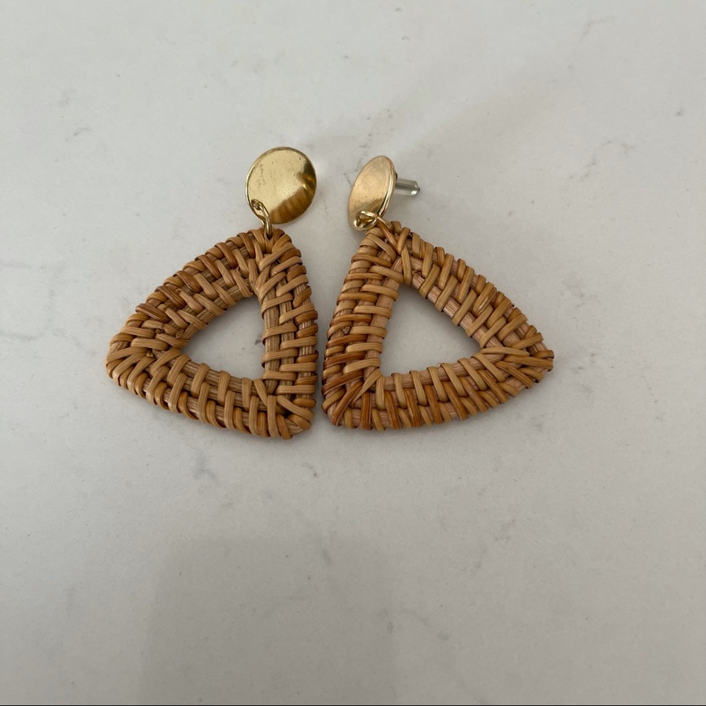 Woven earrings